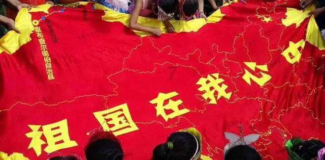 吵架后，总是在对话框里输了一大段话又删掉，不知道该怎么沟通，怎么办呢？游戏画面